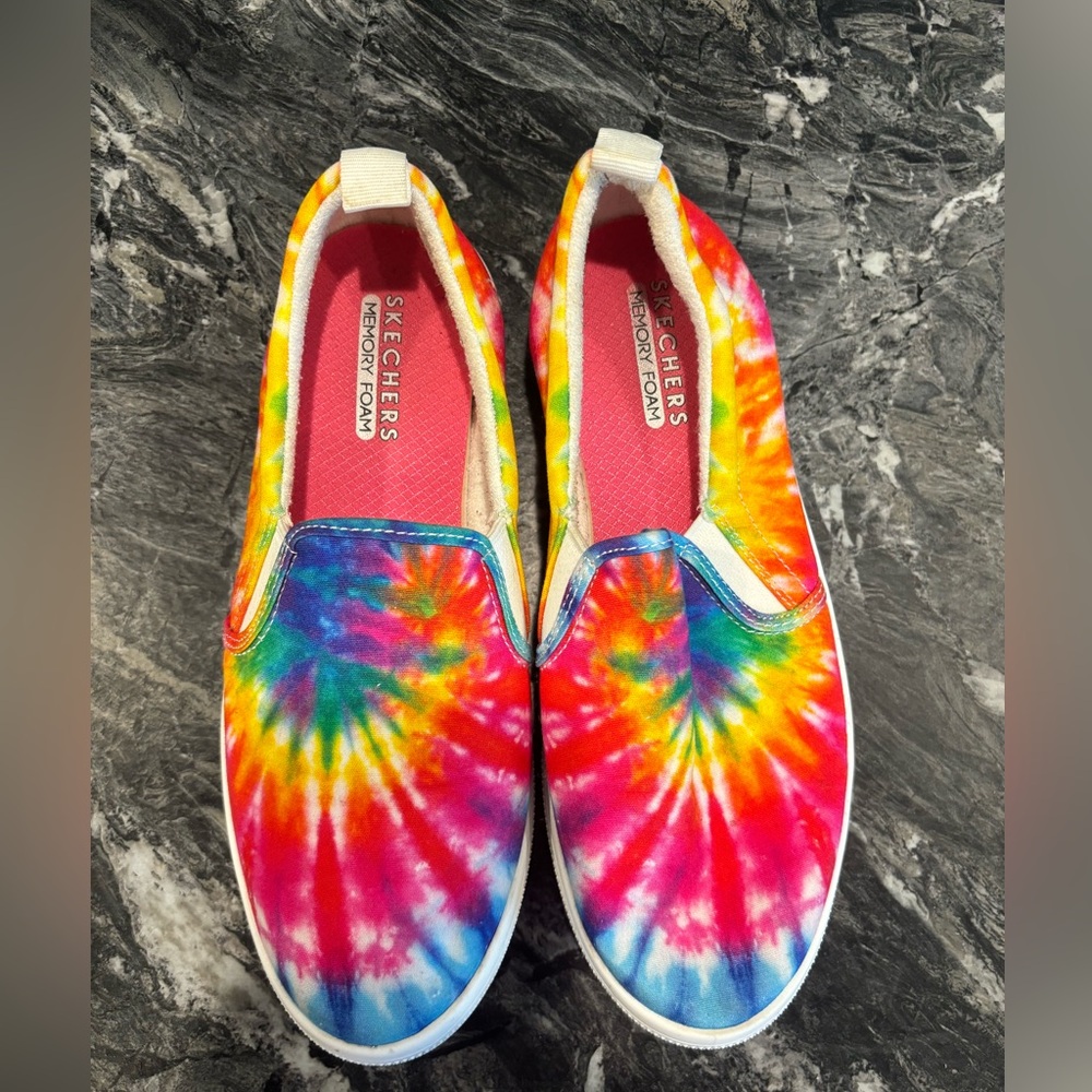 Skecher slip on